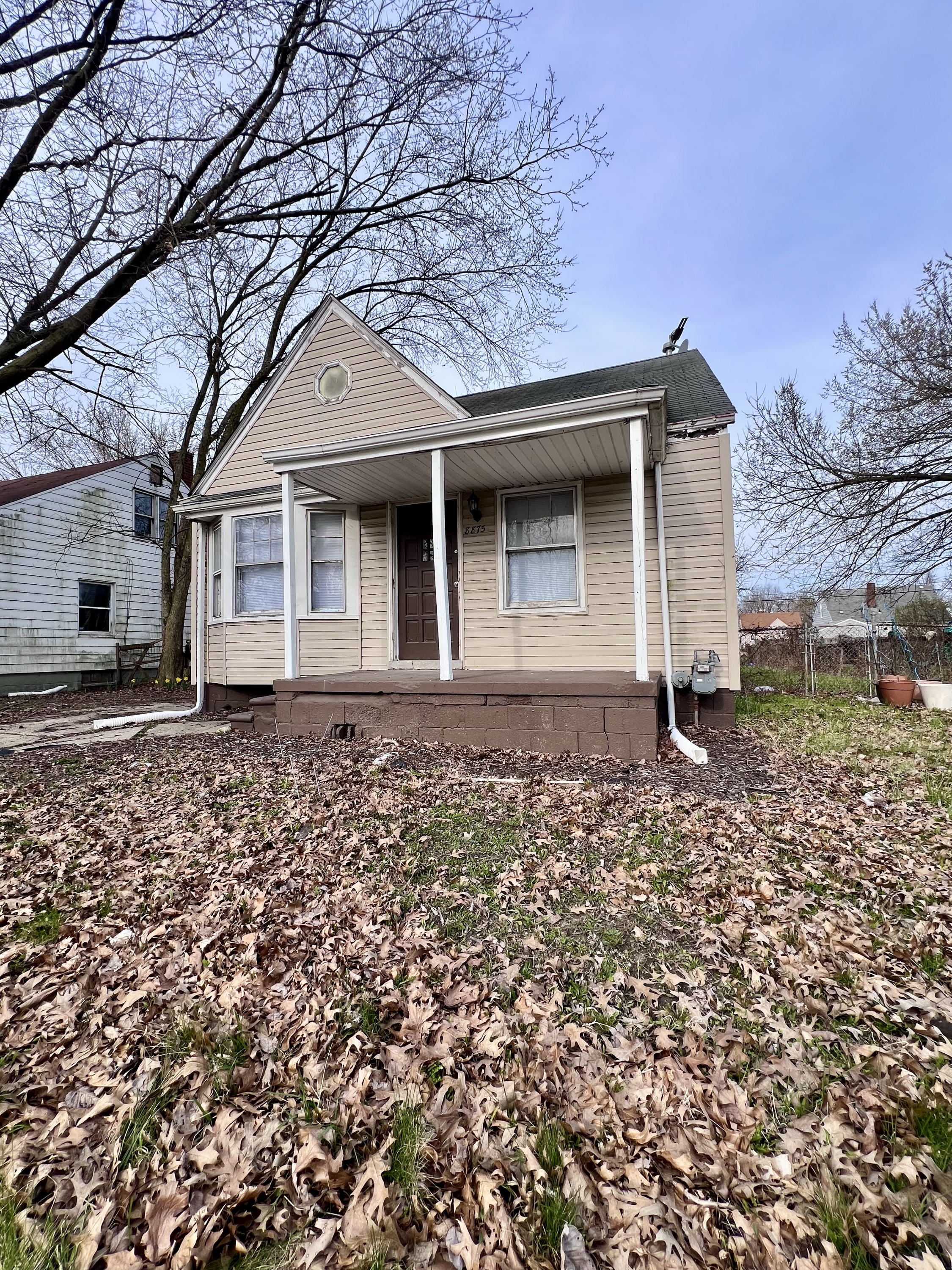 Property main image