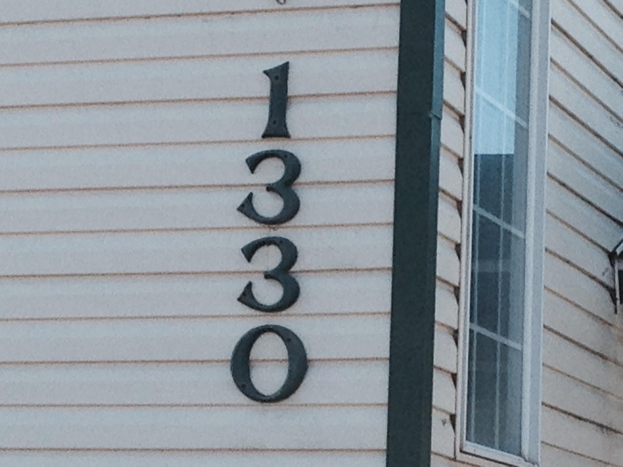 1330 S Skyline Dr - D